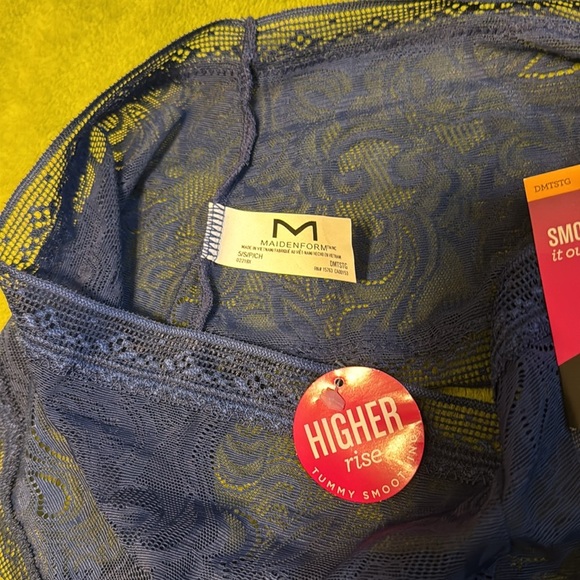 NWT Maidenform All Over Lace Thong Panty Dmeslt Blue Womens 5/S - Picture 3 of 5